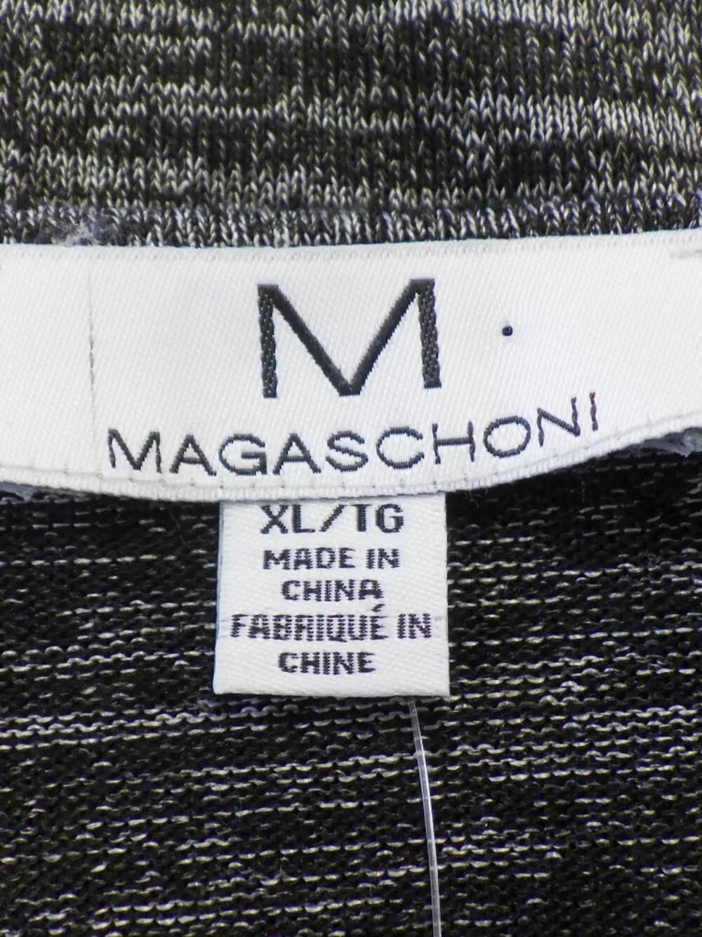 Magaschoni V-Neck Dark Gray Black Heathered Knit Top NWT A588